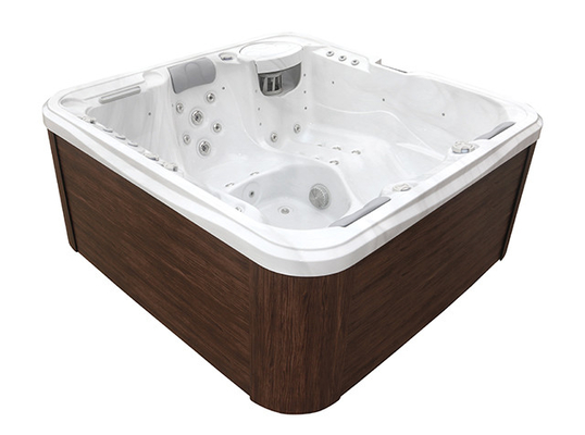 Hydrothérapie et massage Jacuzzi extérieur piscine thermale