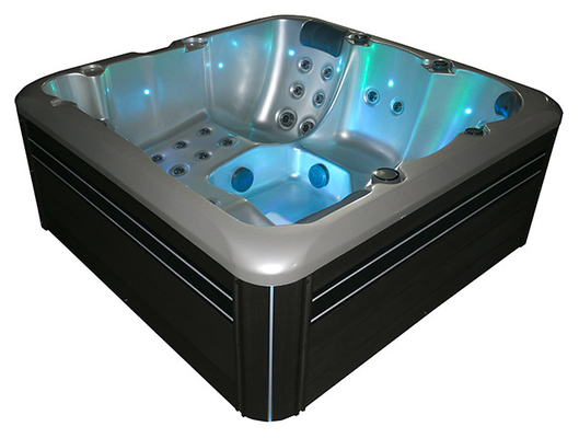 Tubes thermales pour 5 personnes équipées d'un réseau Wi-Fi Design moderne de jardin en plein air Tubes thermales de massage acrylique avec certification CE/ETL/SAA/ISO