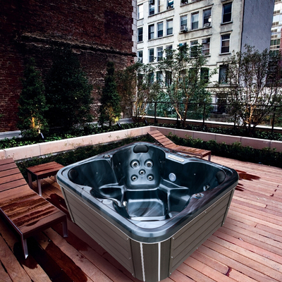 4 baignoires portatives acryliques de massage de tourbillon de baquets chauds de personnes