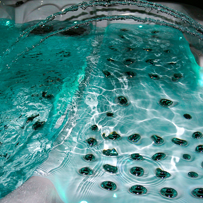 Les 4 stations thermales extérieures de haute qualité de baquet chaud de station thermale de personnes bouillonnent baignoire pour le massage