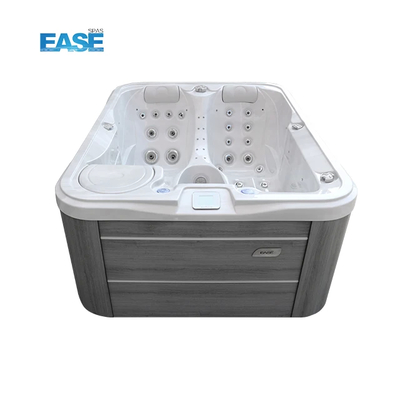 Un bain à remous de 350 kg pour 3 personnes avec un chauffage et un filtre de 3 kW